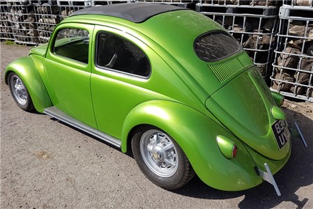 1957 OVAL WINDOW GOLDIE SUNROOF RHD MINT SHOW CONDITION EVERYTHING NEW