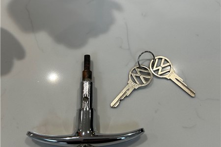 Early VW T Decklid Handle (Original)