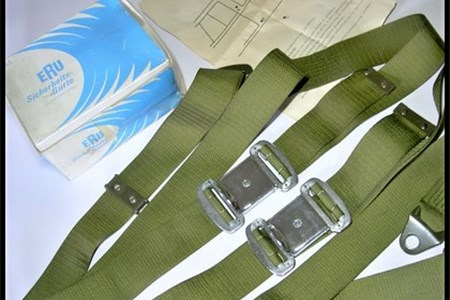 NOS Split bus seat belts set